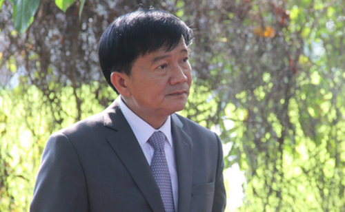 loat-quan-chuc-viet-xin-thoi-chuc-nguyen-nhan-la-gi