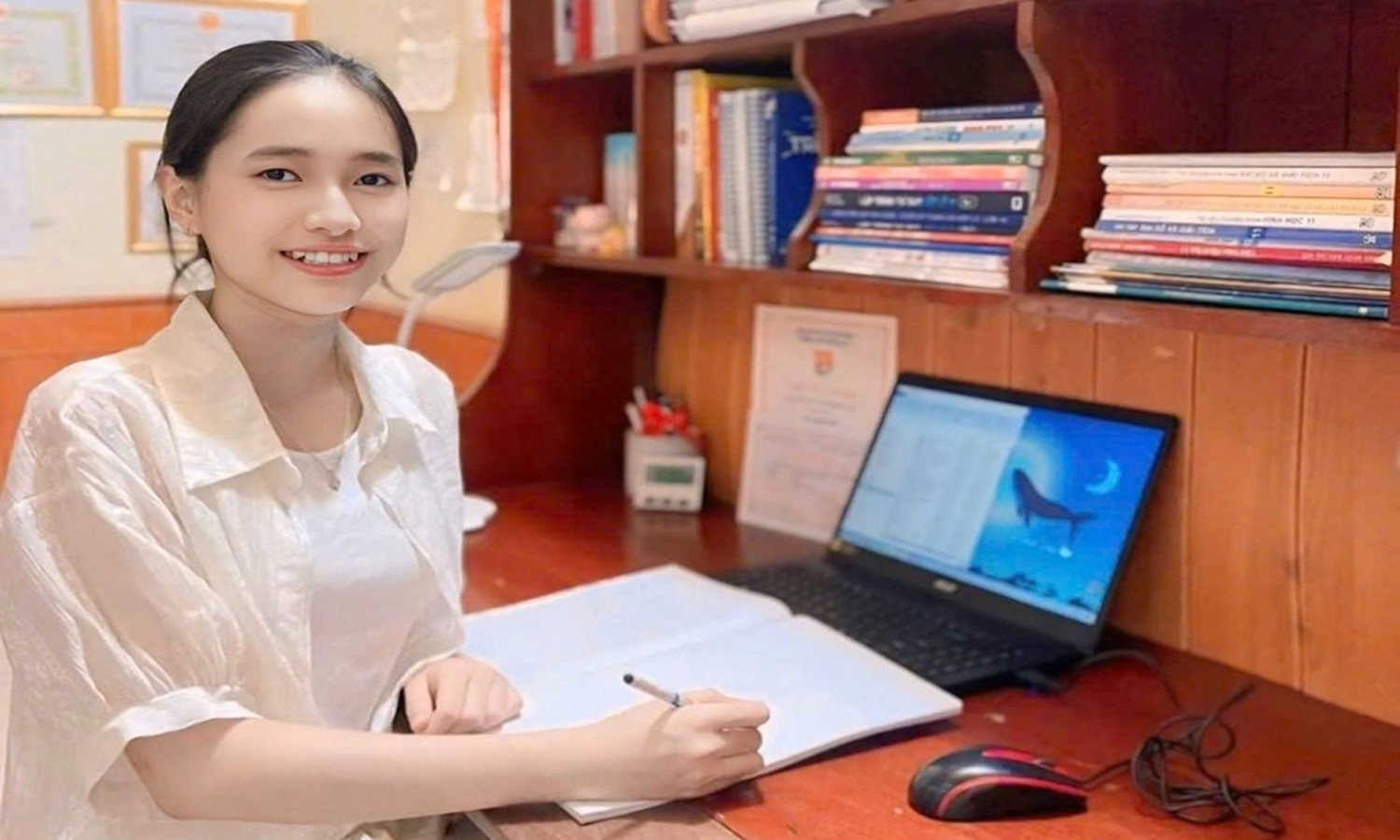 Thủ khoa khối A Nghệ An: Hành trình của đam mê và bản lĩnh
