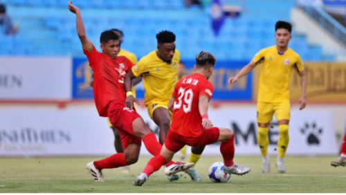 Đánh bại CLB Hà Tĩnh, Quảng Nam thổi lửa vào cuộc đua trụ hạng V-League 2024/2025
